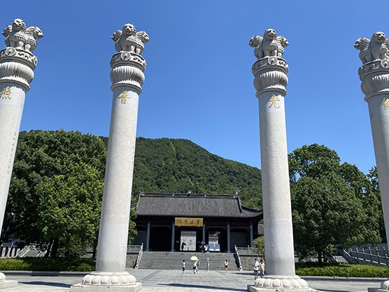 民間室內(nèi)裝飾藝術(shù)——五彩繽紛的炕圍畫
