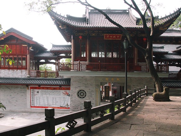 宋代施工工藝創(chuàng)新方向探索，新材料、新工具在傳統(tǒng)形制中的應用